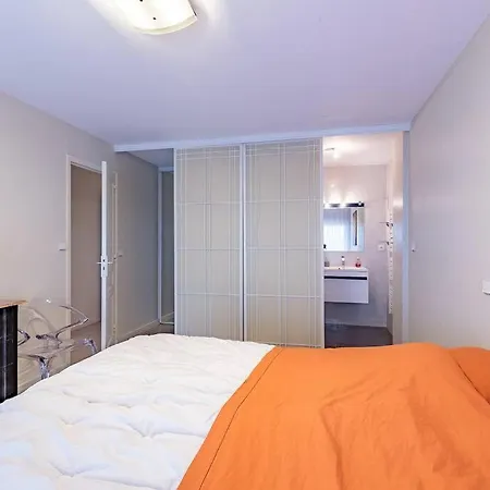 3 Vue 110m2- Terrasse - Parking Apartment